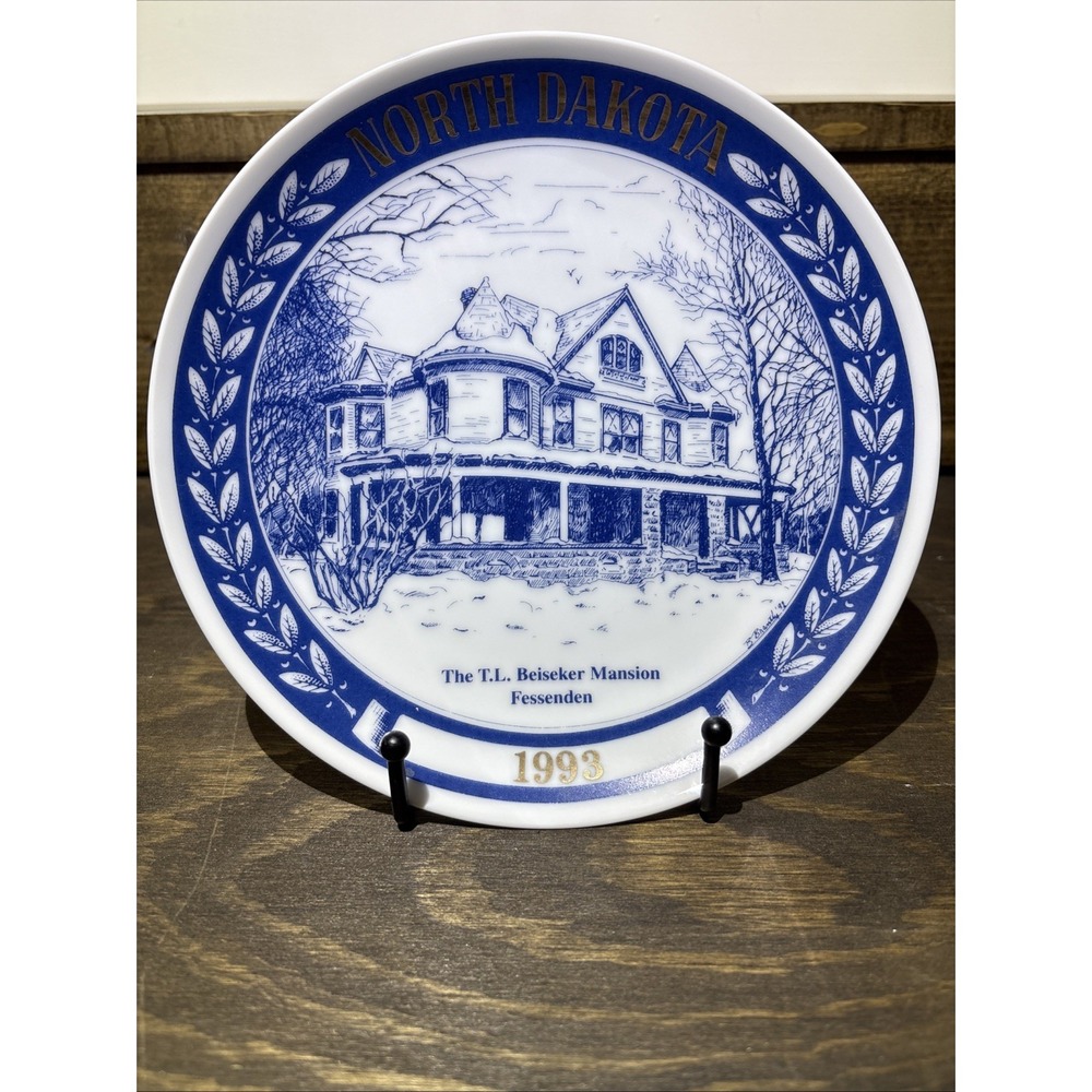 Collector's Plate The T.L. Beiseker Mansion Fessenden North Dakota 1993 No. 96